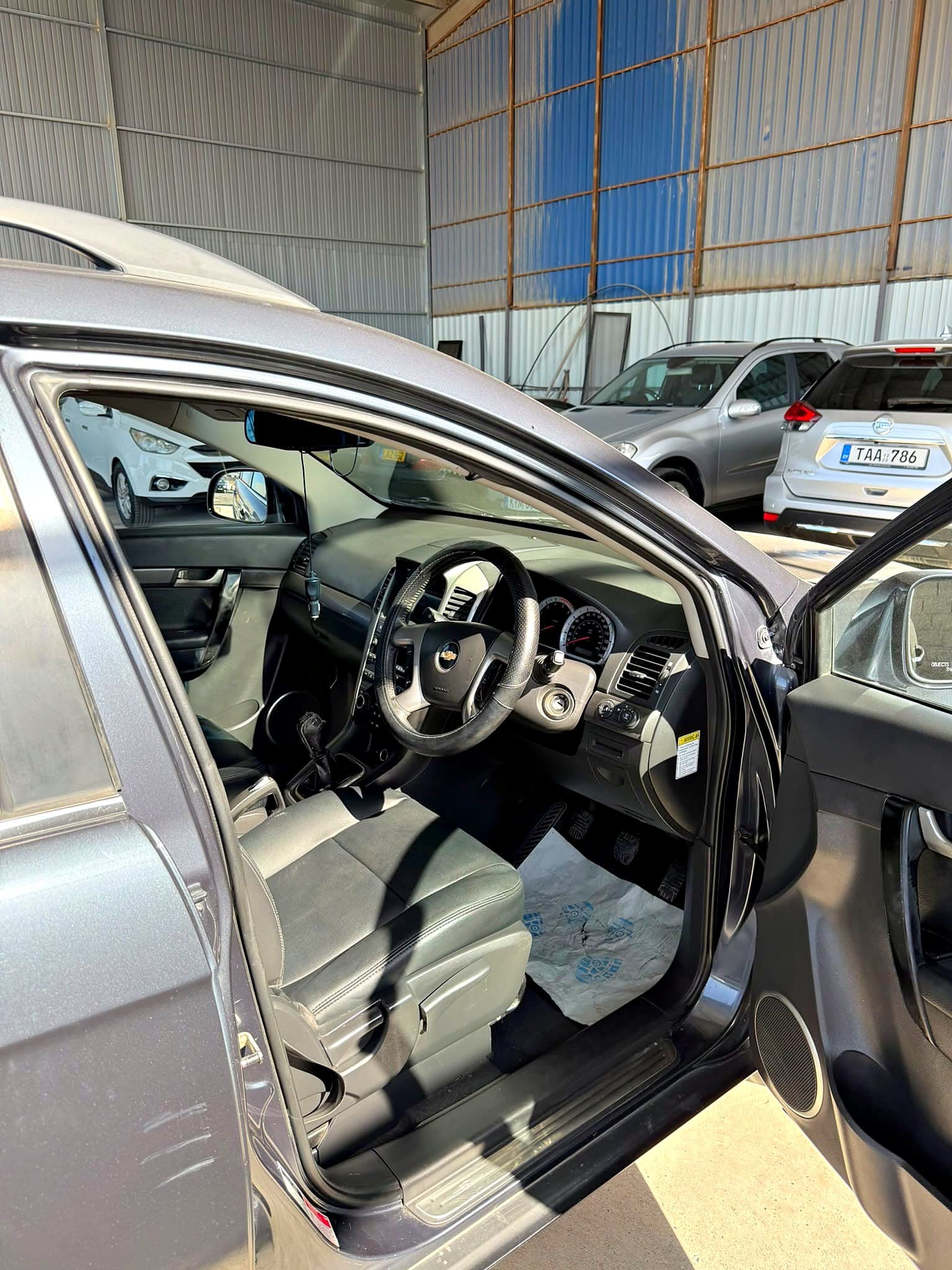 Chevrolet Captiva — 3