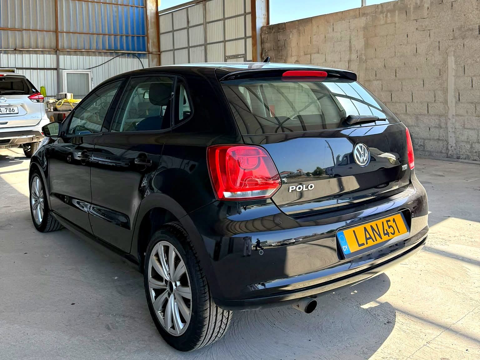 Volkswagen Polo 1.2 TSI — 2