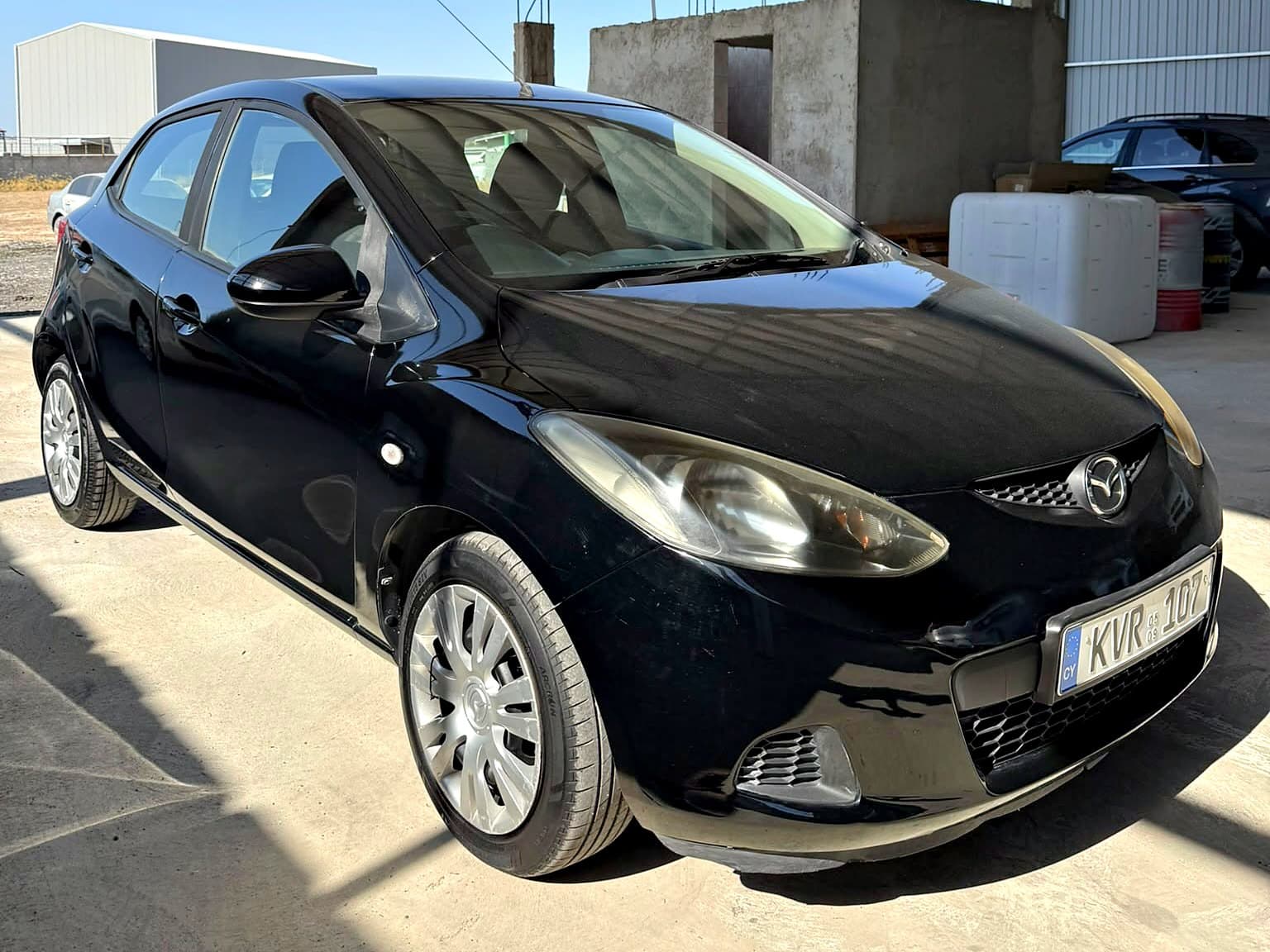 Mazda 2